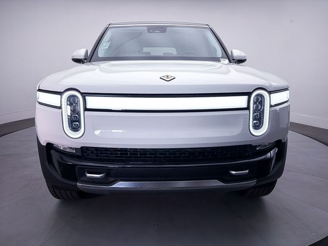 2024 Rivian R1S Adventure
