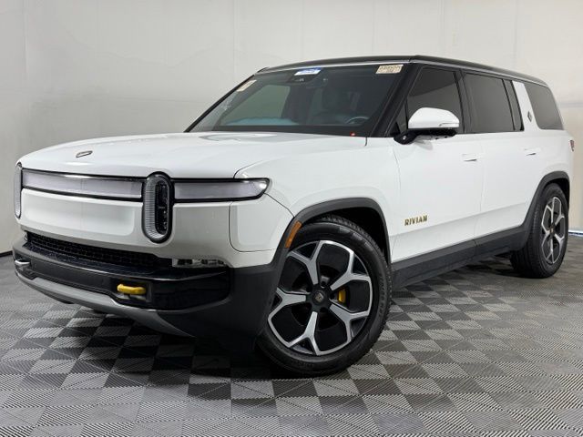2024 Rivian R1S Adventure