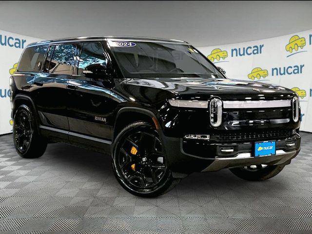 2024 Rivian R1S Adventure