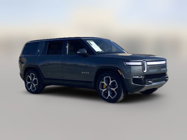 2024 Rivian R1S Adventure