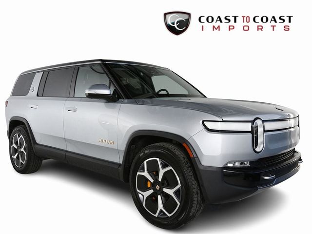 2024 Rivian R1S Adventure