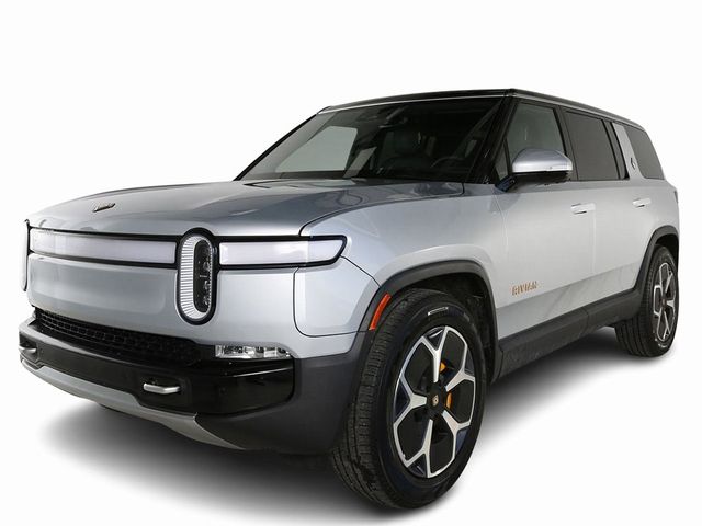 2024 Rivian R1S Adventure