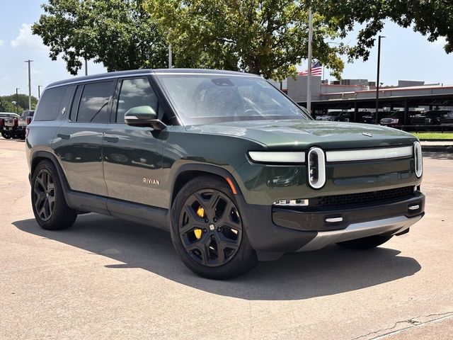 2024 Rivian R1S Adventure