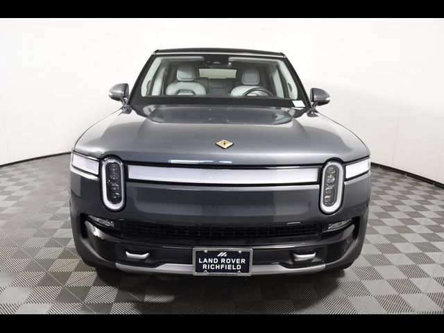 2024 Rivian R1S Adventure