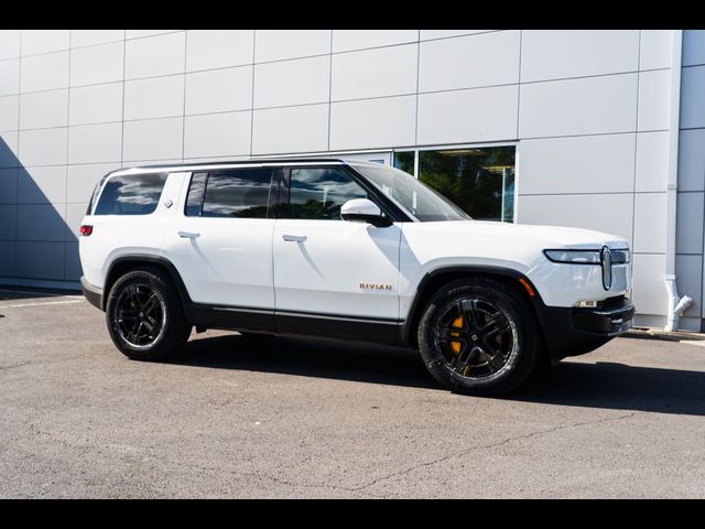 2024 Rivian R1S Adventure
