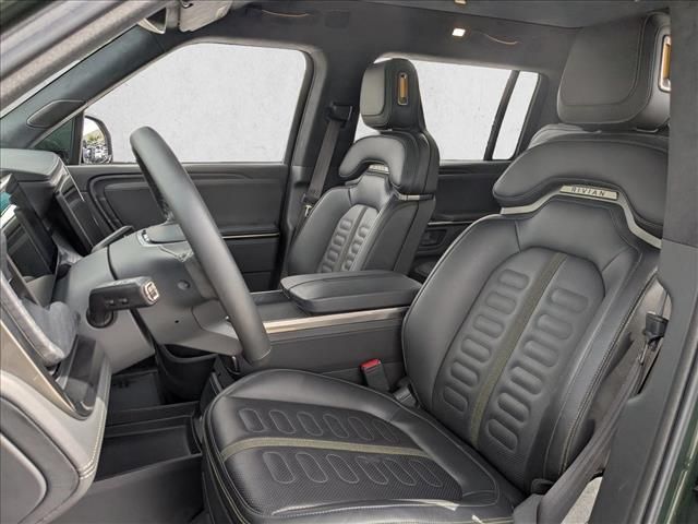 2024 Rivian R1S Adventure