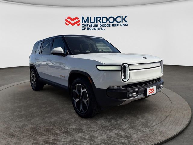2024 Rivian R1S Adventure