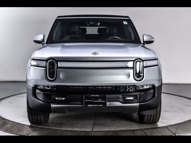 2024 Rivian R1S Adventure
