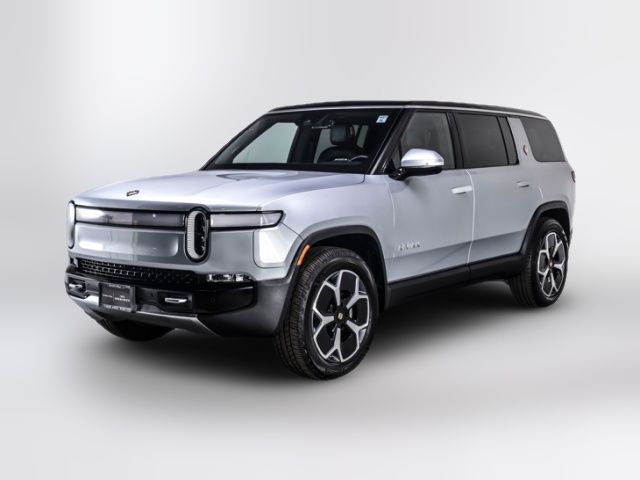 2024 Rivian R1S Adventure