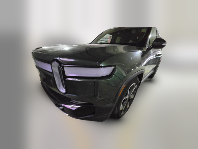 2024 Rivian R1S Adventure