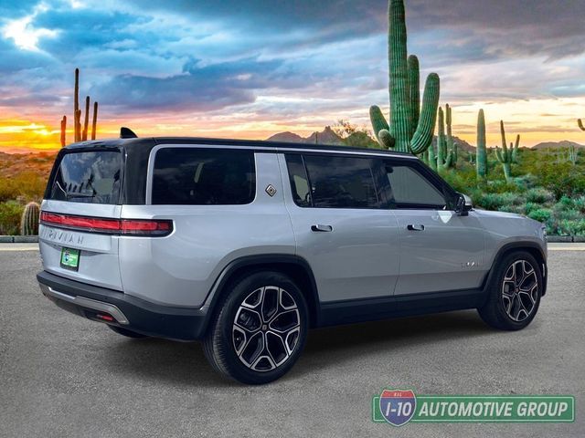 2024 Rivian R1S Adventure