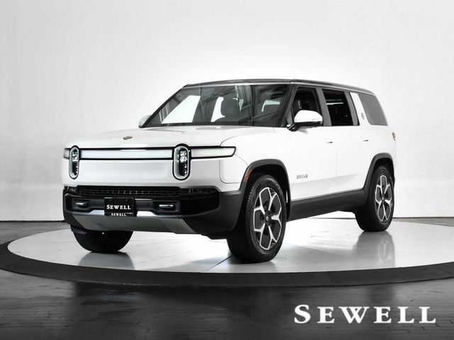 2024 Rivian R1S Adventure