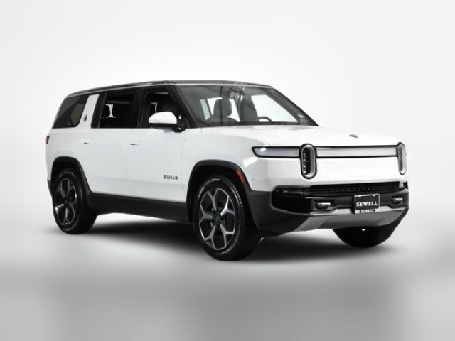 2024 Rivian R1S Adventure
