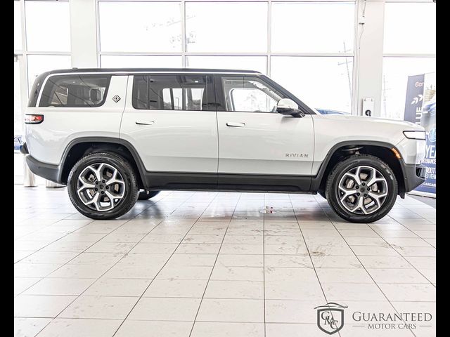 2024 Rivian R1S Adventure