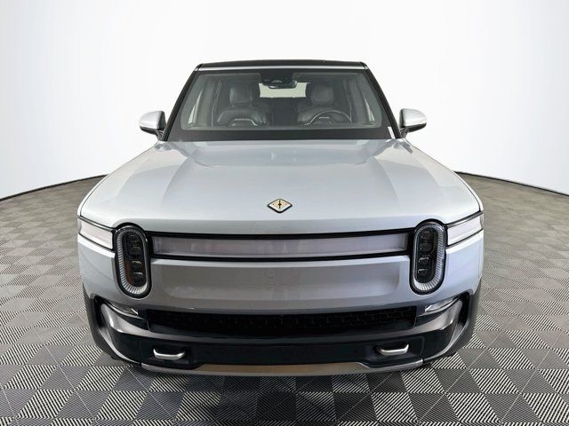 2024 Rivian R1S Adventure