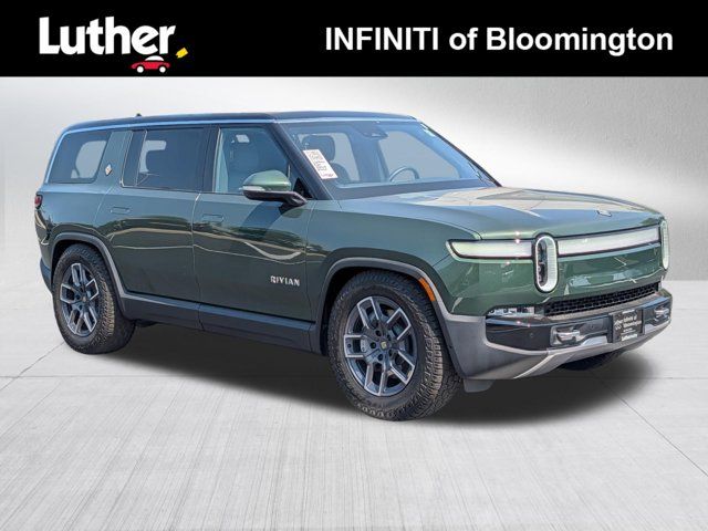 2024 Rivian R1S Adventure