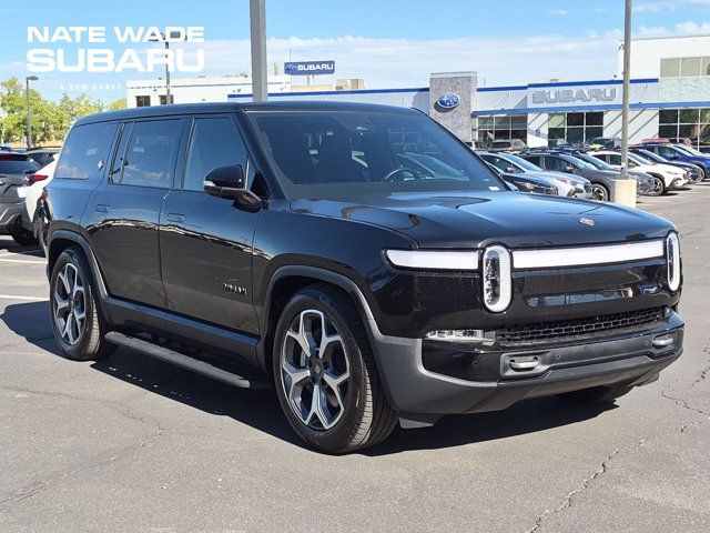 2024 Rivian R1S Adventure