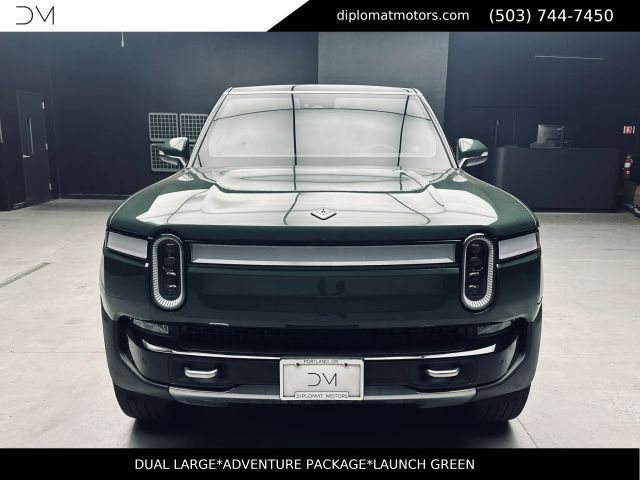 2024 Rivian R1S Adventure