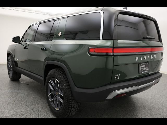 2024 Rivian R1S Adventure