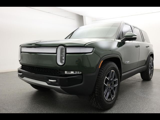 2024 Rivian R1S Adventure