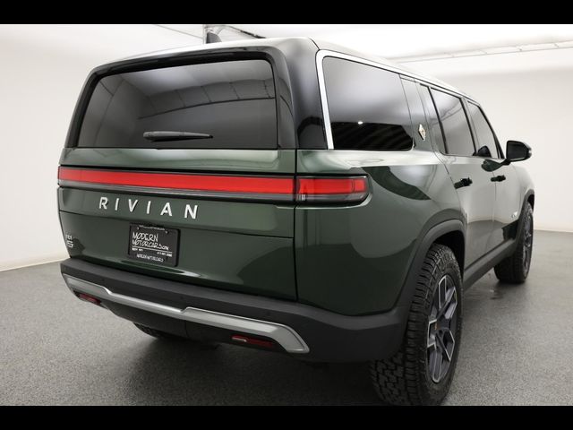 2024 Rivian R1S Adventure