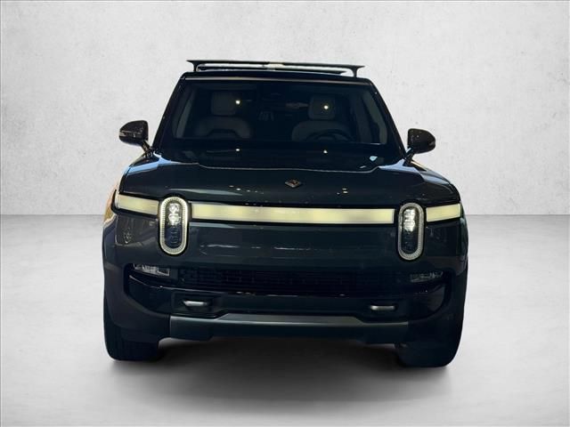 2024 Rivian R1S Adventure