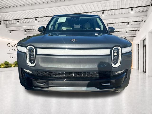 2024 Rivian R1S Adventure