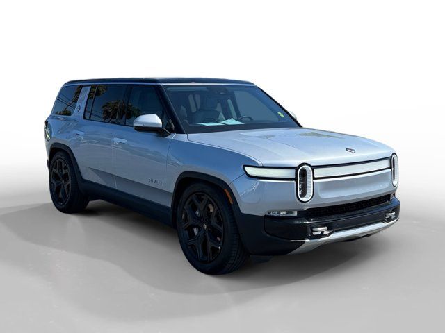 2024 Rivian R1S Adventure