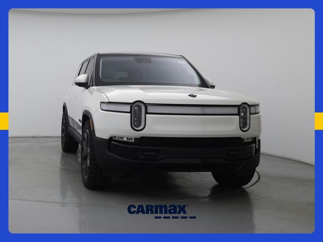 2024 Rivian R1S Adventure