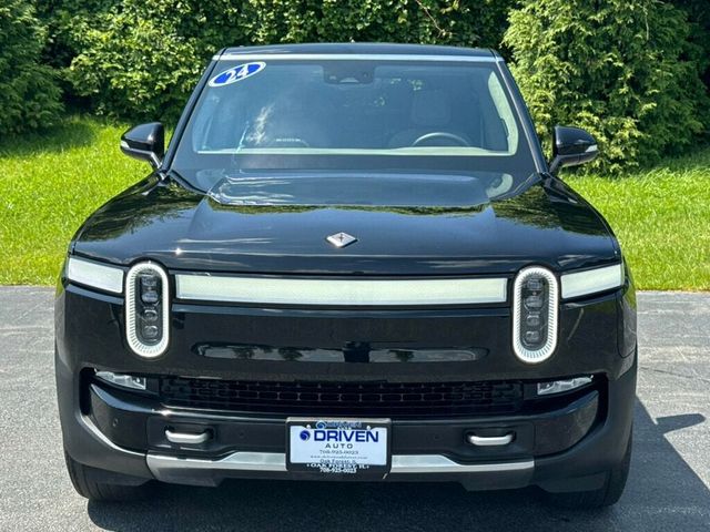 2024 Rivian R1S Adventure