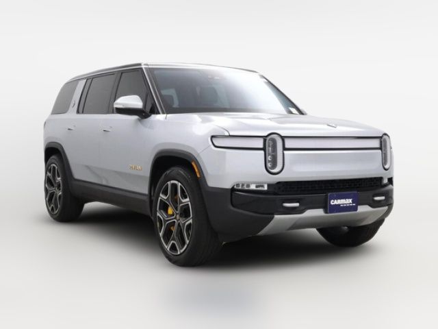 2024 Rivian R1S Adventure