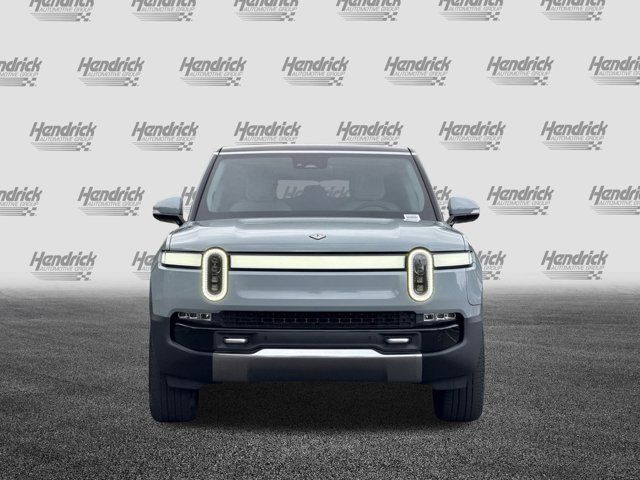 2024 Rivian R1S Adventure