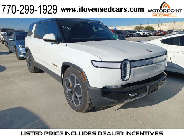 2024 Rivian R1S Adventure