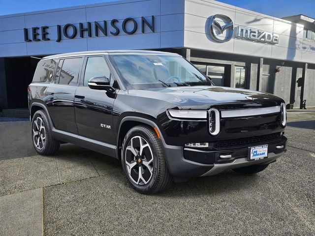 2024 Rivian R1S Adventure