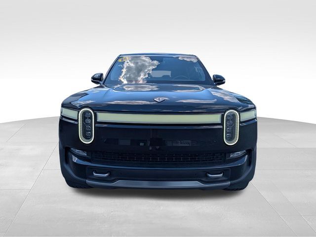 2024 Rivian R1S Adventure