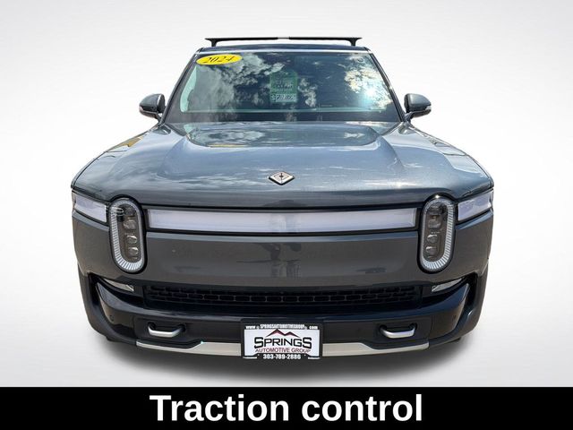 2024 Rivian R1S Adventure
