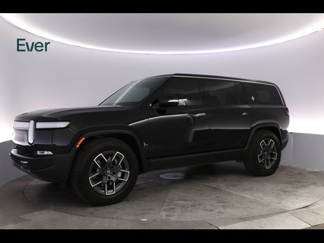 2024 Rivian R1S Adventure