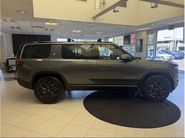 2024 Rivian R1S Adventure
