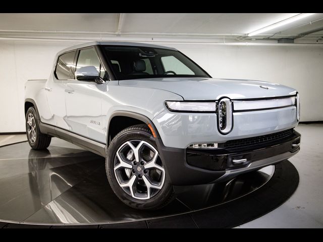 2024 Rivian R1T Adventure