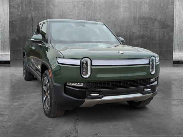 2024 Rivian R1T Adventure