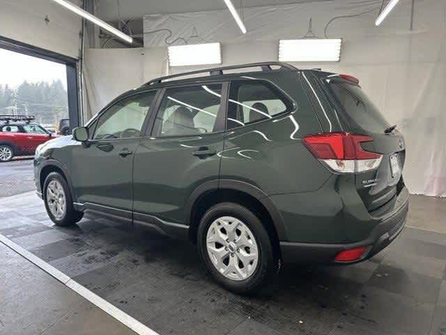 2024 Subaru Forester Base