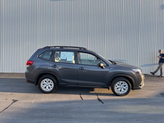 2024 Subaru Forester Base