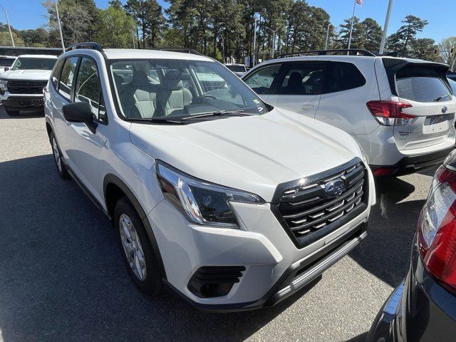 2024 Subaru Forester Base