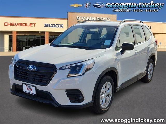 2024 Subaru Forester Base