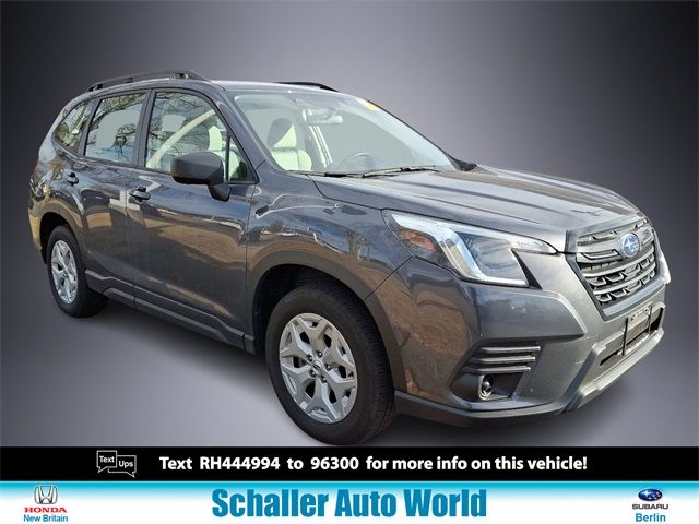 2024 Subaru Forester Base