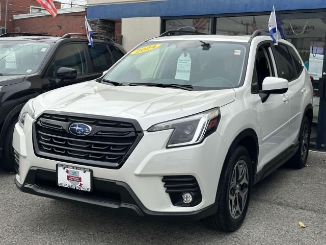 2024 Subaru Forester Premium