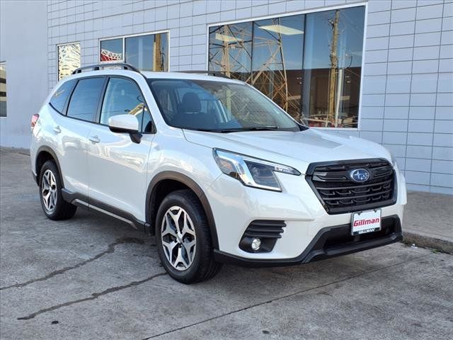 2024 Subaru Forester Premium