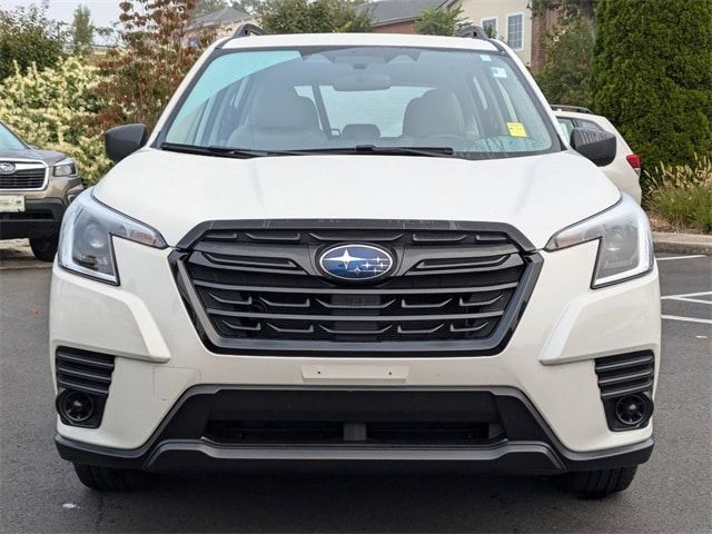 2024 Subaru Forester Base