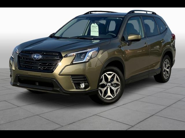 2024 Subaru Forester Premium