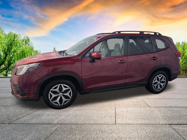 2024 Subaru Forester Premium